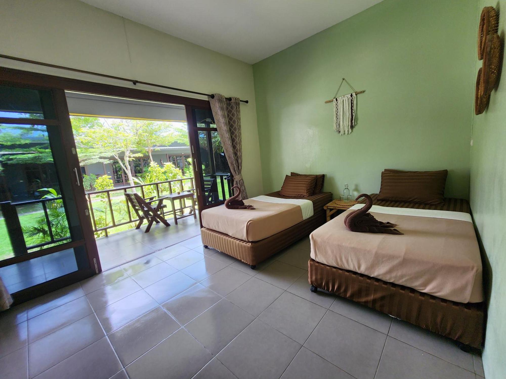 Tiki Koh Phangan Restaurant Bar And Coworking (adults Only) Baan Tai